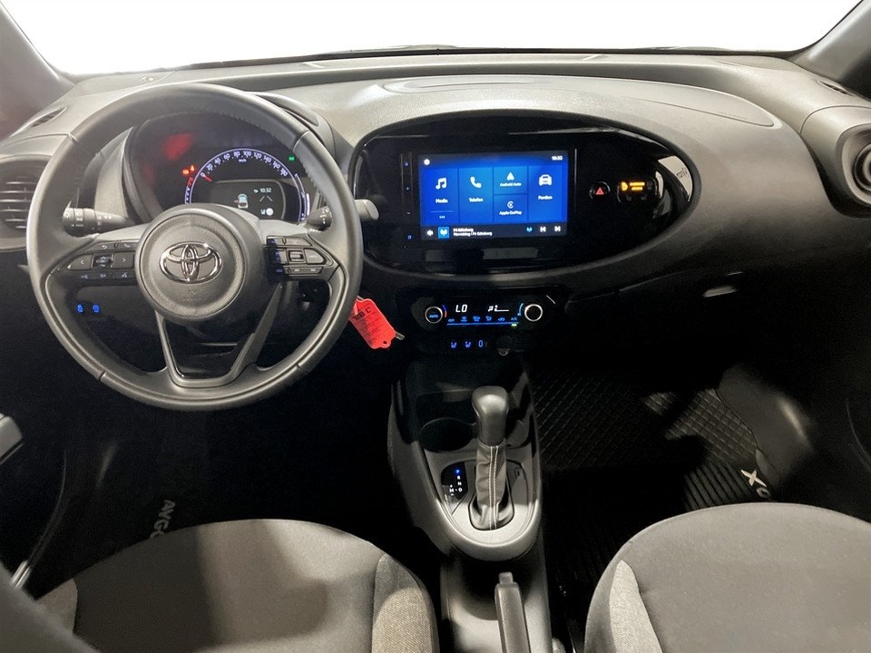 Toyota Aygo X 2025, bild 6/10