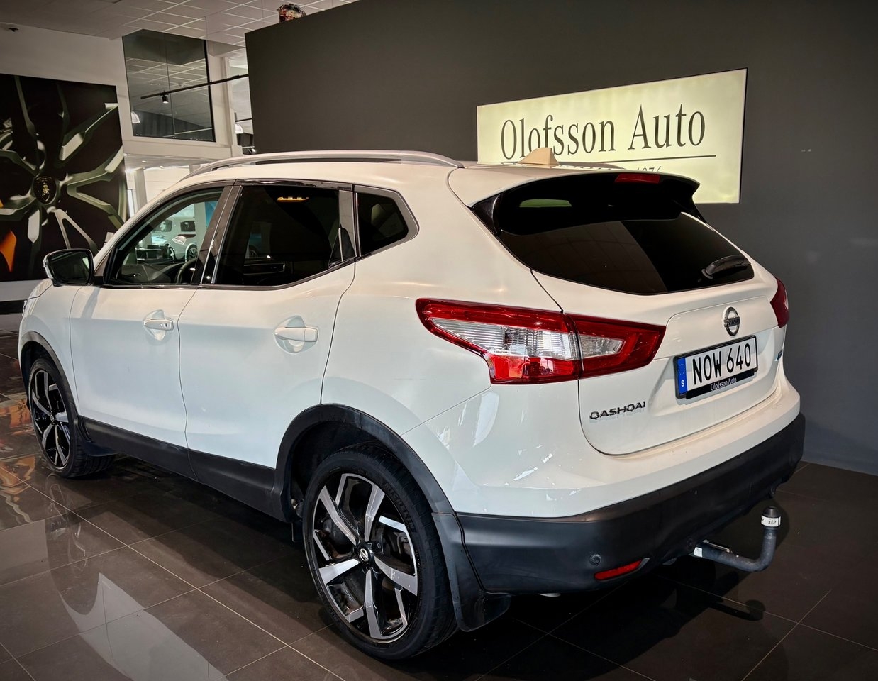 Nissan Qashqai 1.5 dCi Tekna 2014, photo 5/10