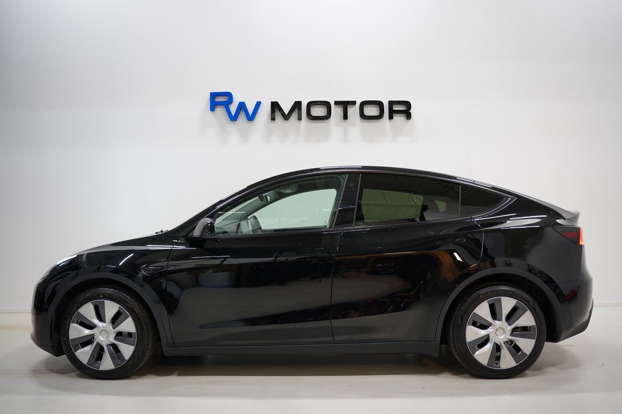 Tesla Model Y 2023, bild 6/10