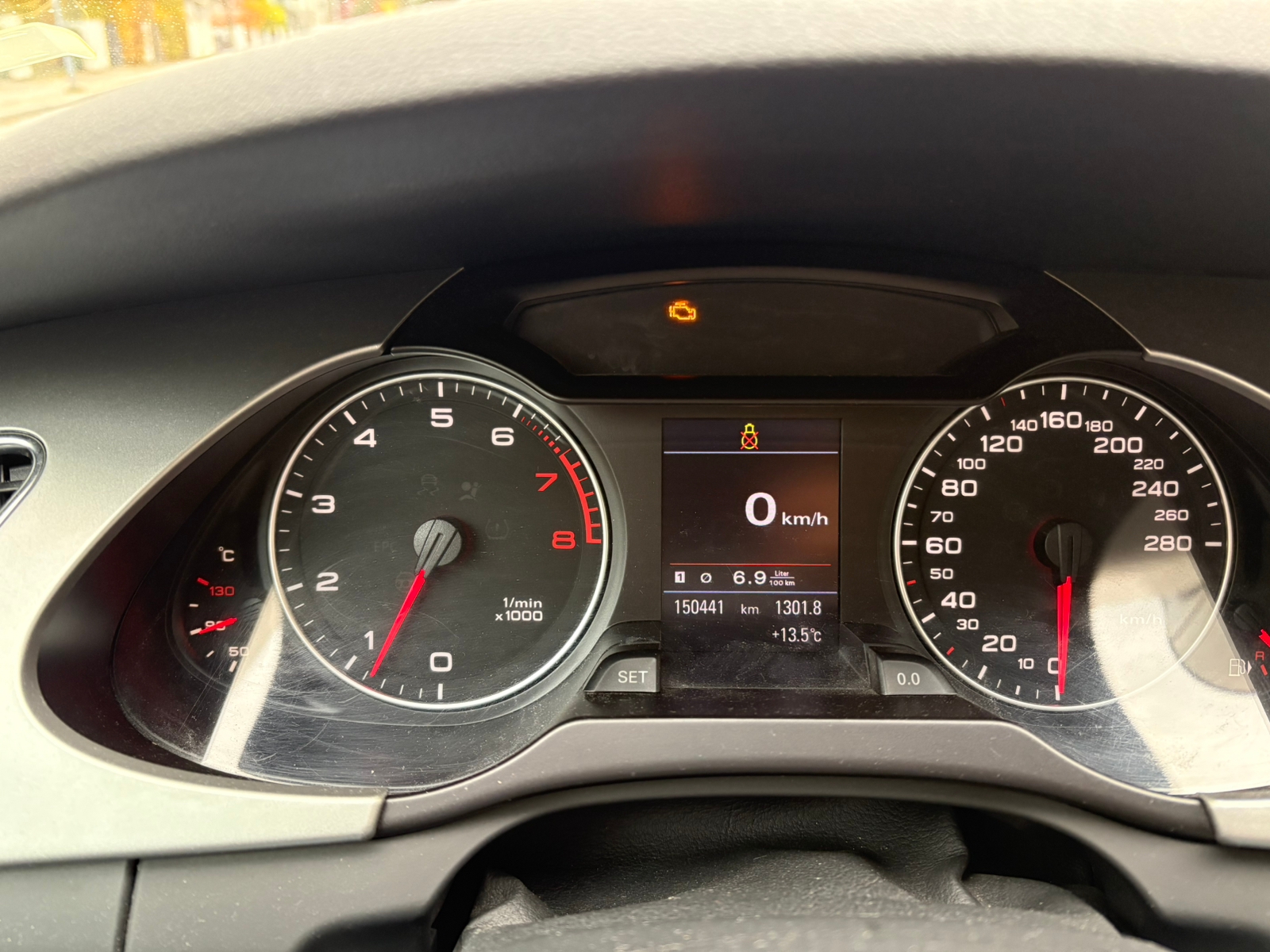 Audi A4 1.8 TFSI 2009, bild 7/8