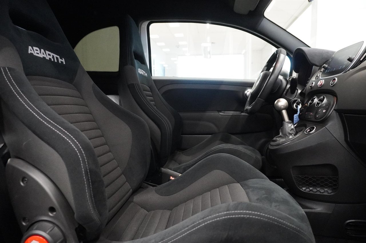 Abarth 595 Competizione 2017, bild 4/10
