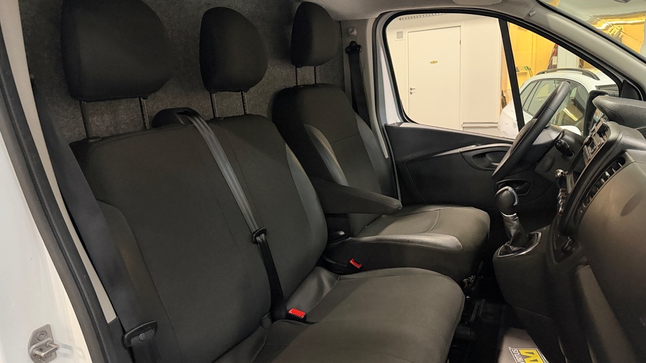 Renault Trafic dCi 145 2022, bild 7/10