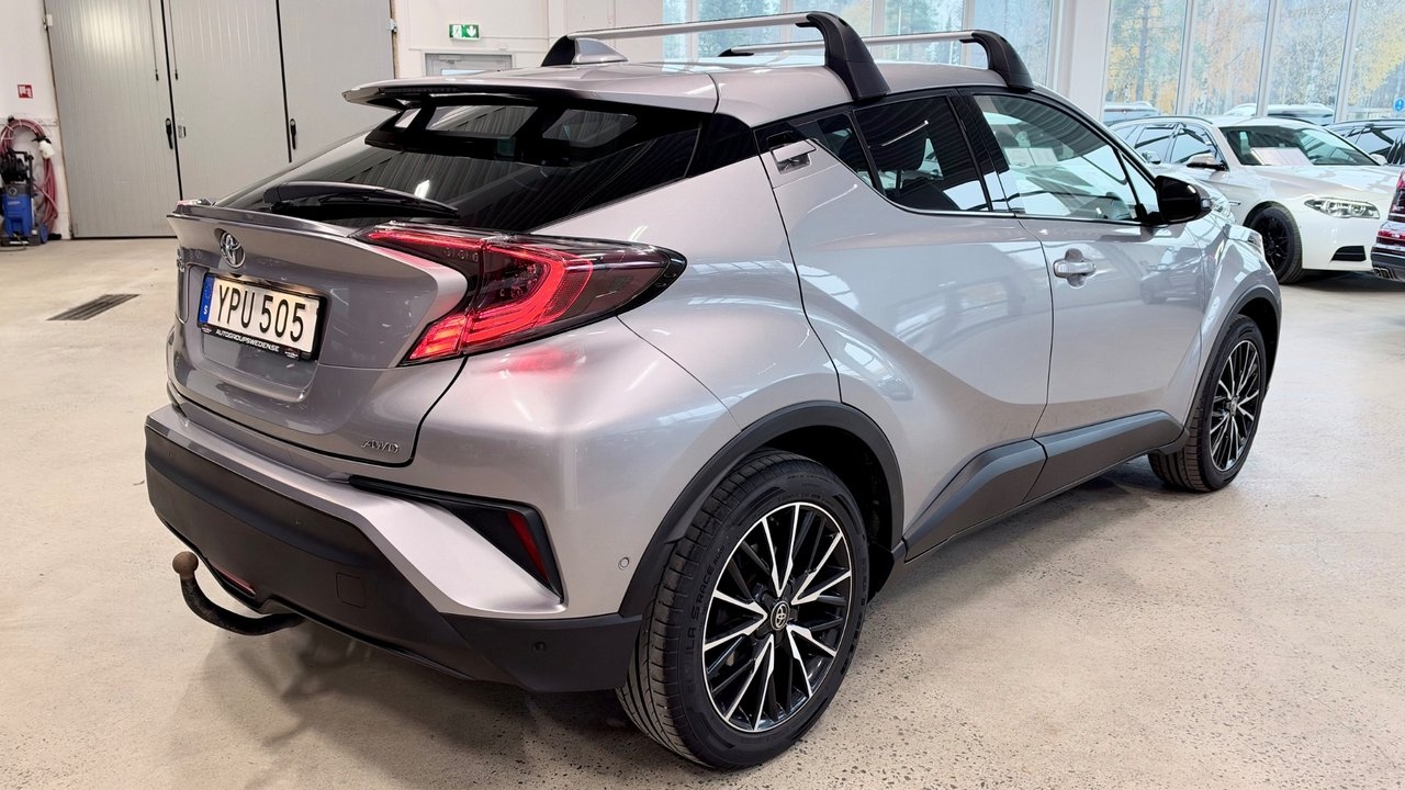 Toyota C-HR 1.2 T Executive 2017, bild 2/10