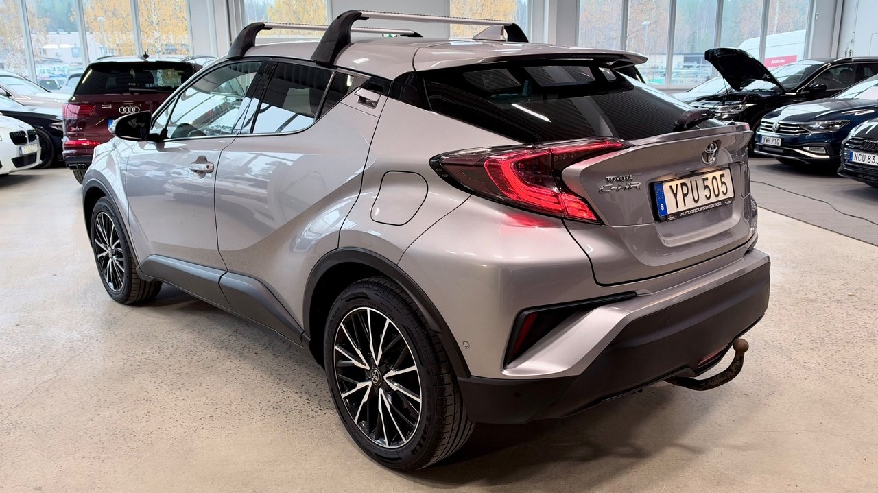 Toyota C-HR 1.2 T Executive 2017, bild 4/10