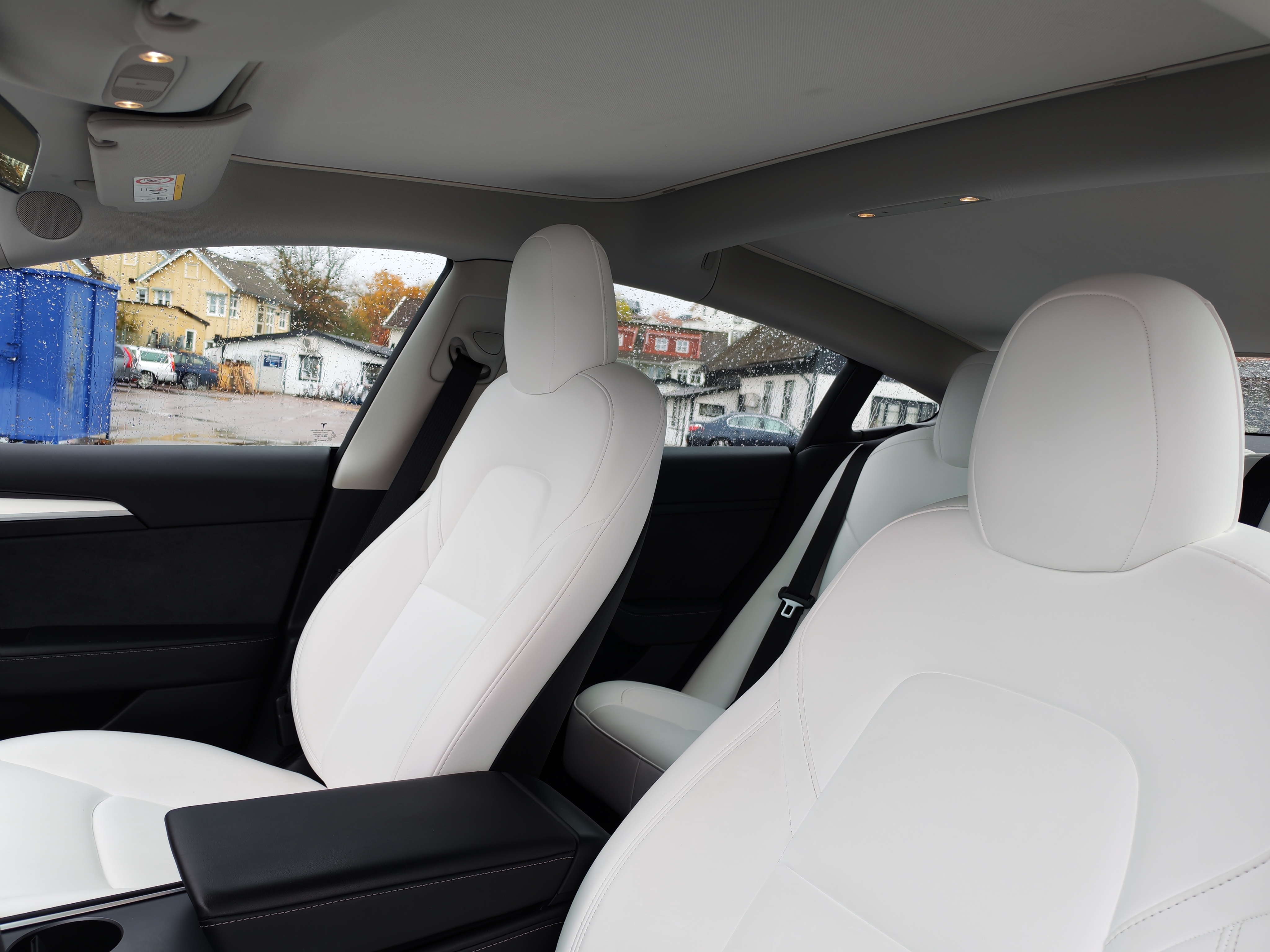 Tesla Model 3 2022, bild 2/3