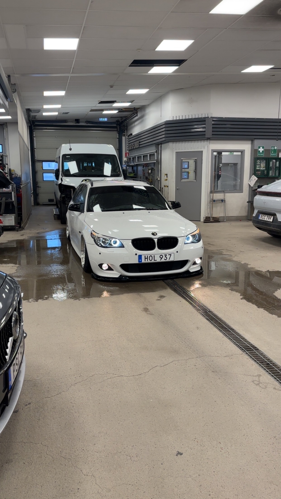 BMW 520d M Sport 2009, bild 2/3