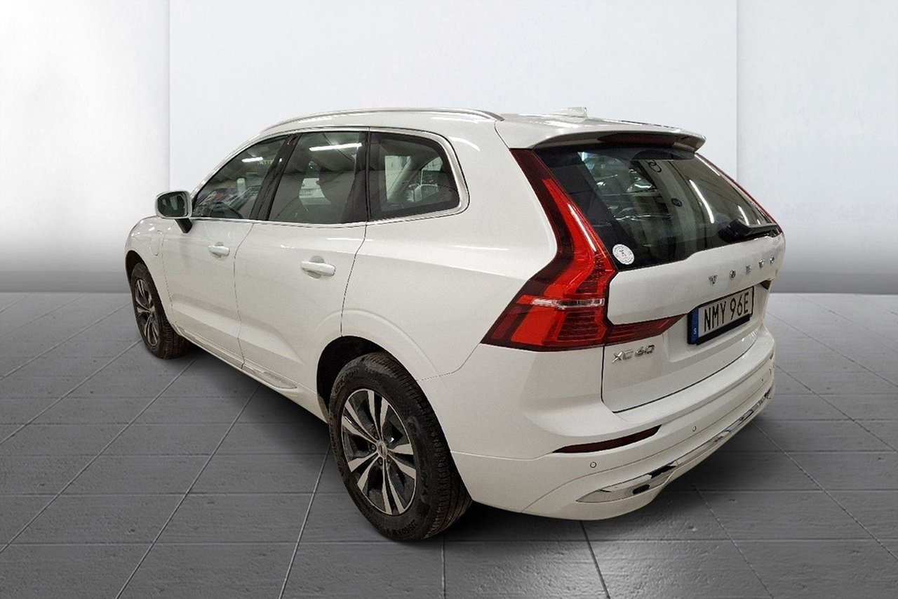 Volvo XC60 T6 Core Bright 2024, bild 5/8