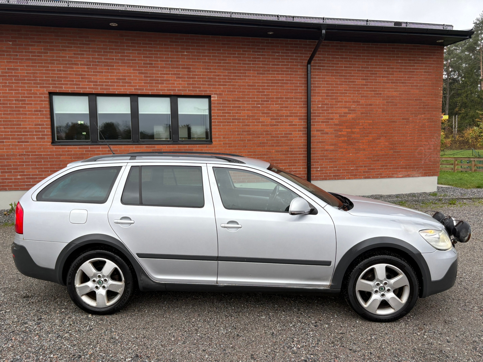 Skoda Octavia Scout 2010, bild 2/7