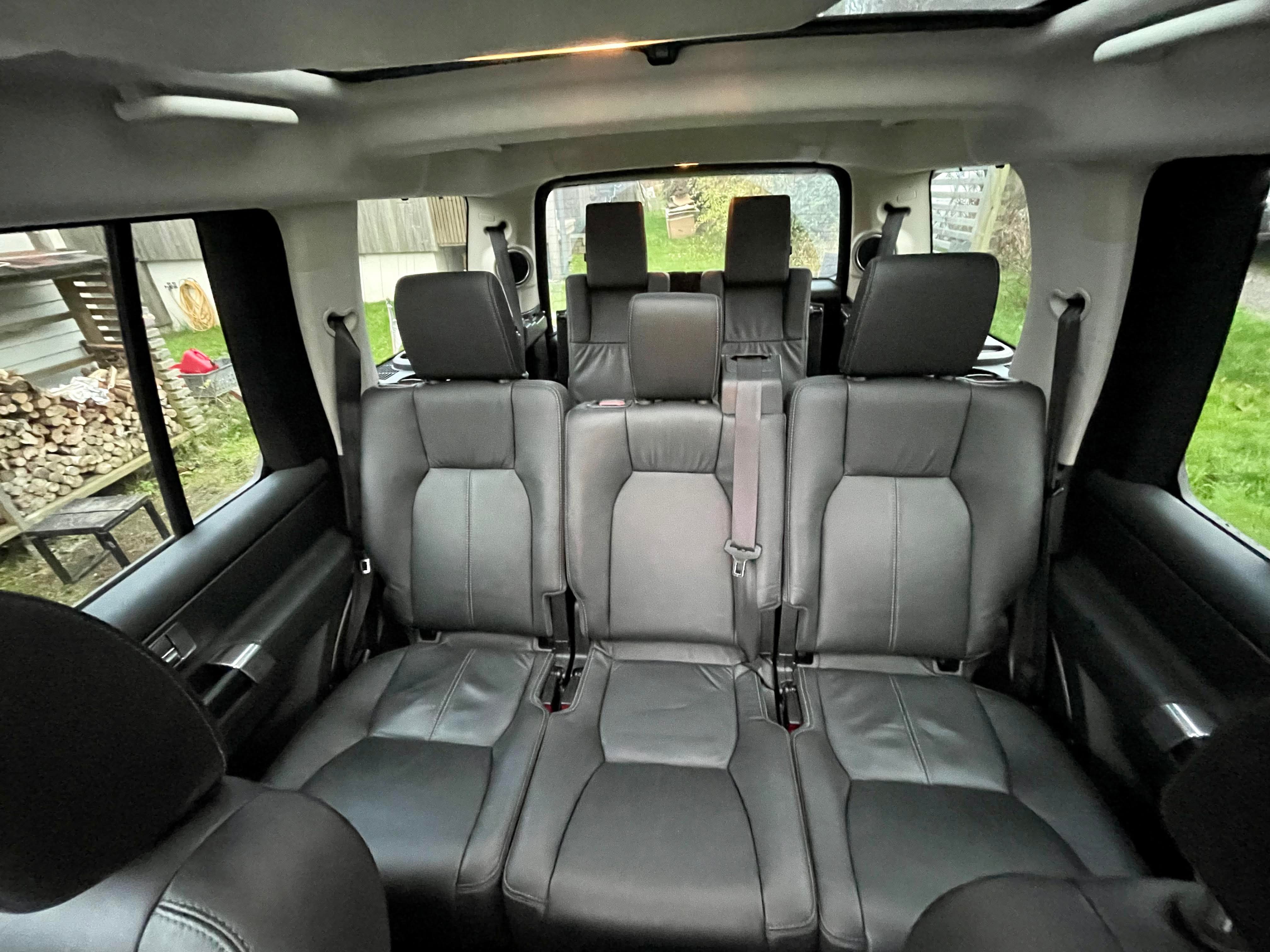Land Rover Discovery 3.0 SdV6 HSE 2015, bild 6/8