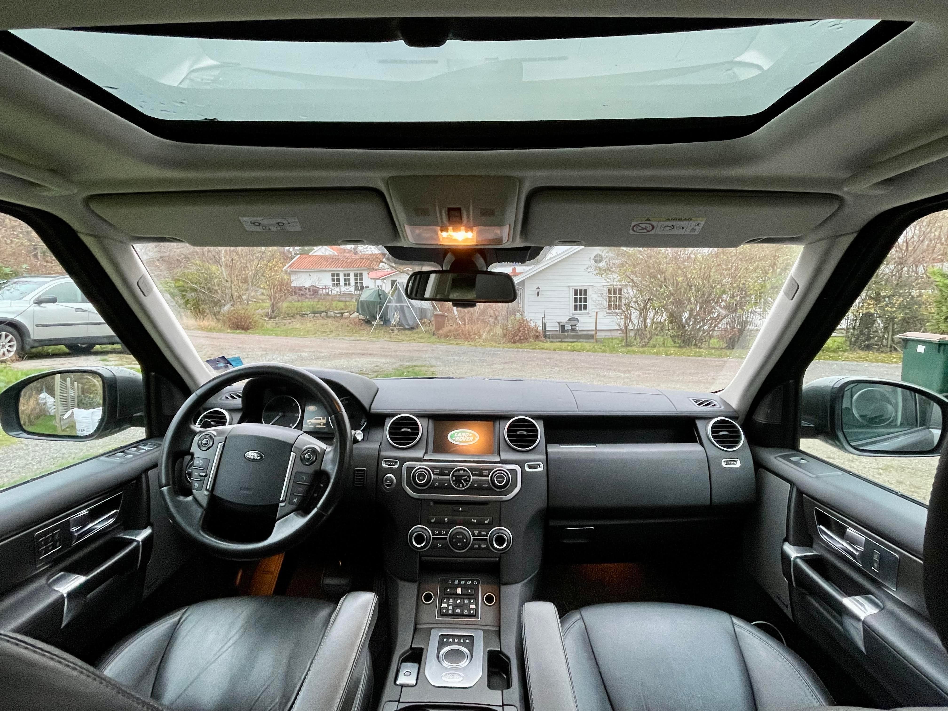 Land Rover Discovery 3.0 SdV6 HSE 2015, bild 3/8