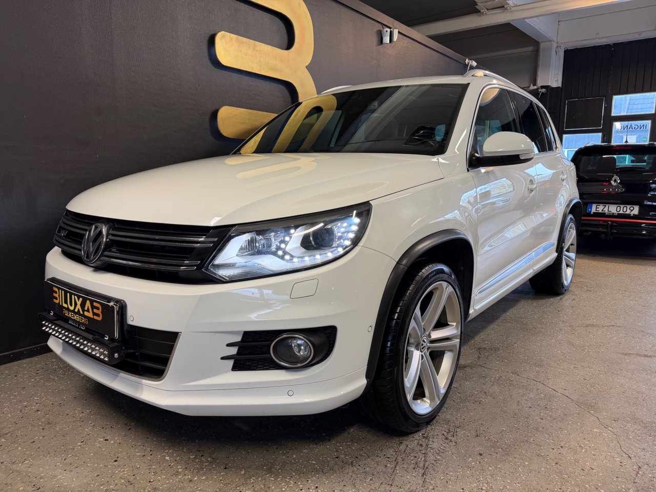 Volkswagen Tiguan 2.0 TDI SCR R-Line 2016, bild 4/10