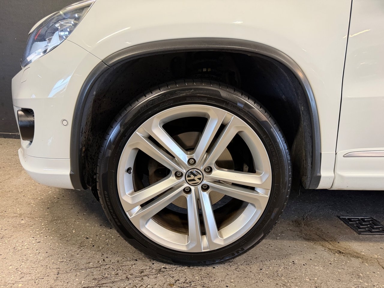 Volkswagen Tiguan 2.0 TDI SCR R-Line 2016, bild 7/10