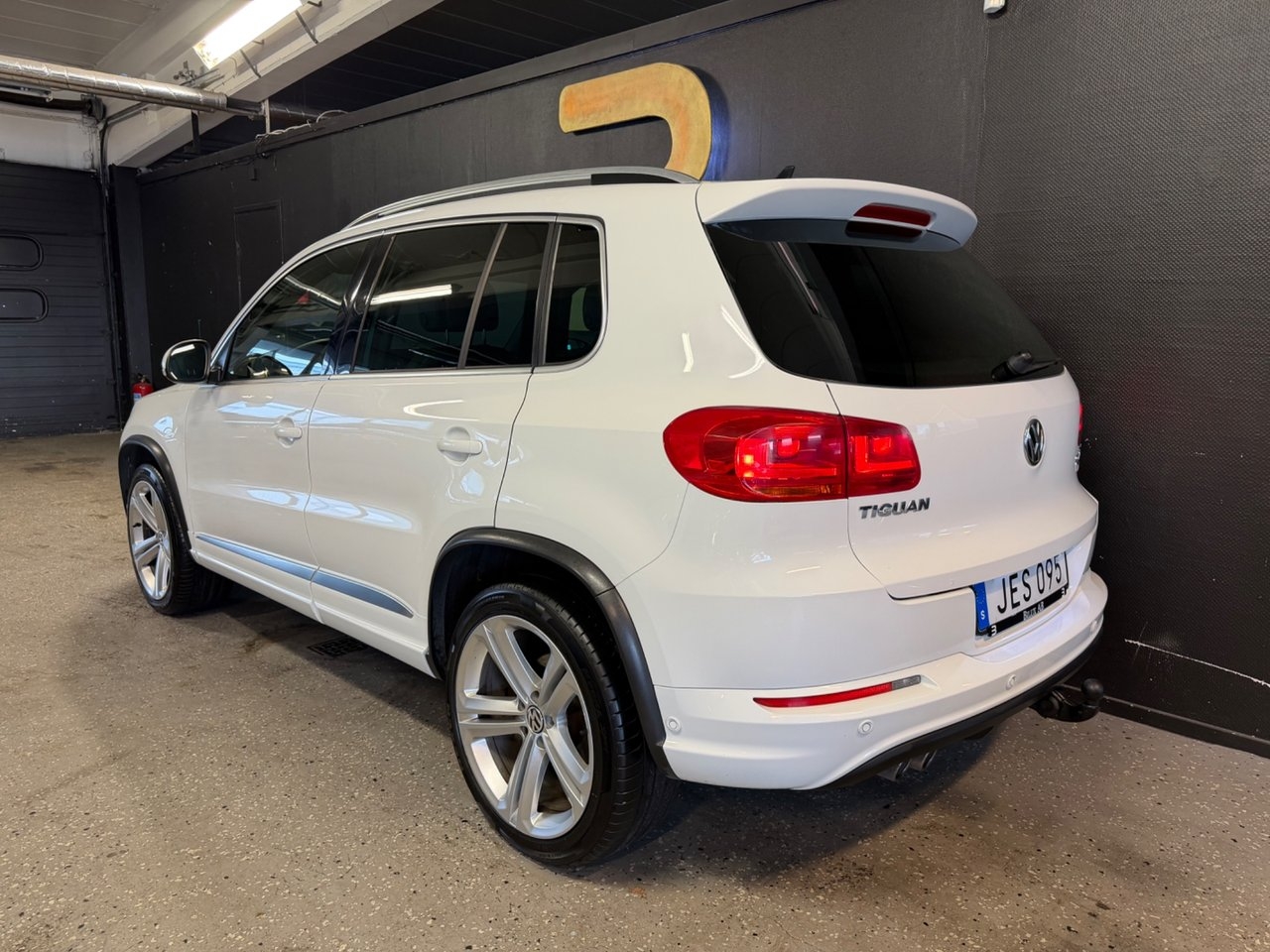 Volkswagen Tiguan 2.0 TDI SCR R-Line 2016, bild 3/10