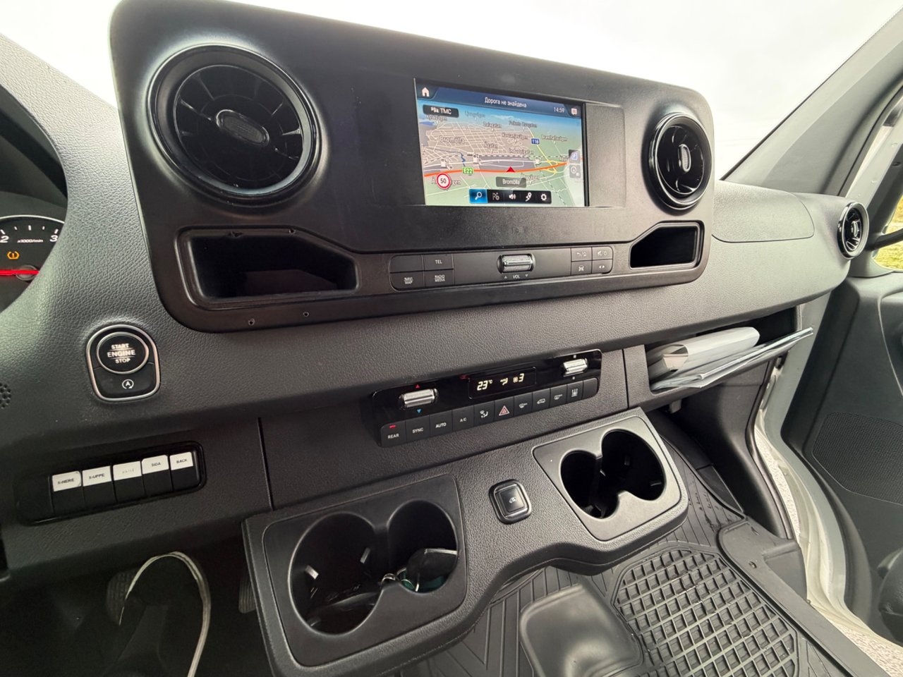 Mercedes-Benz Sprinter 319 CDI 2019, photo 9/10