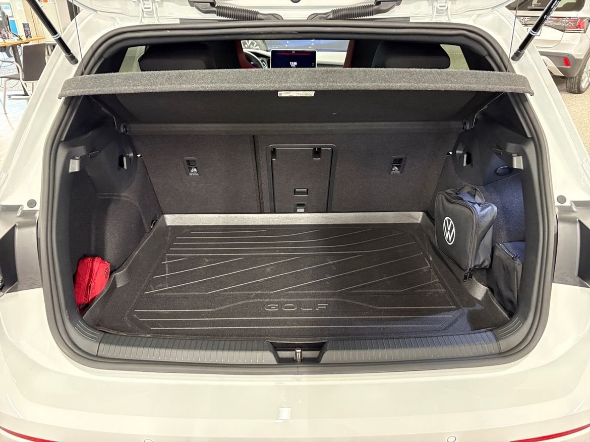 Volkswagen Golf GTI 2026, bild 8/8