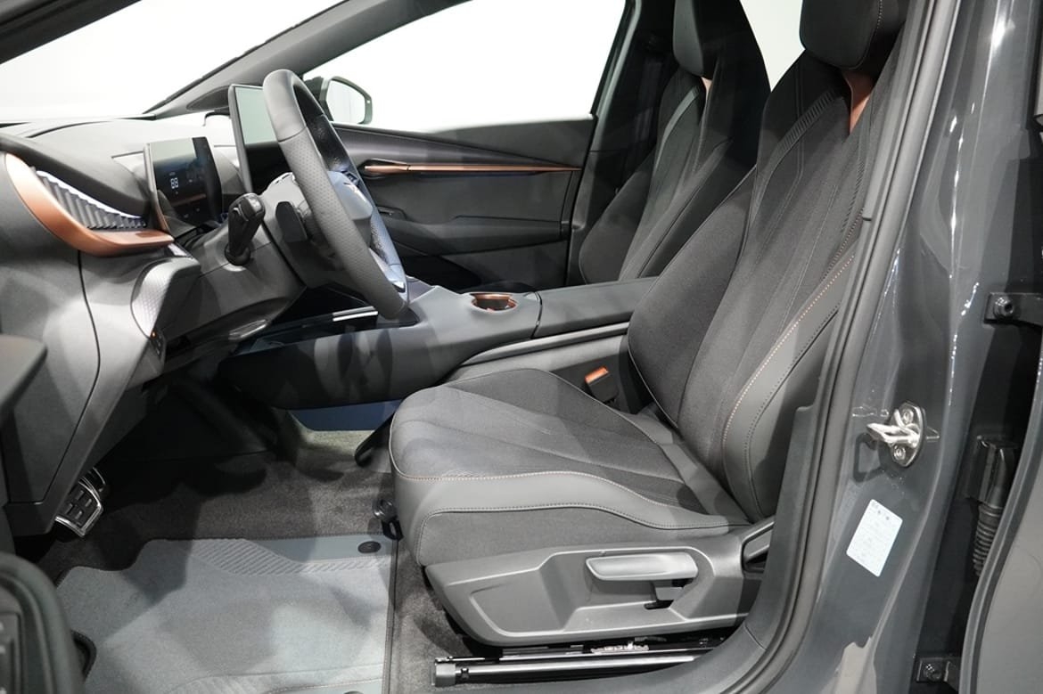 Cupra Tavascan 77 kWh 2026, kuva 6/10