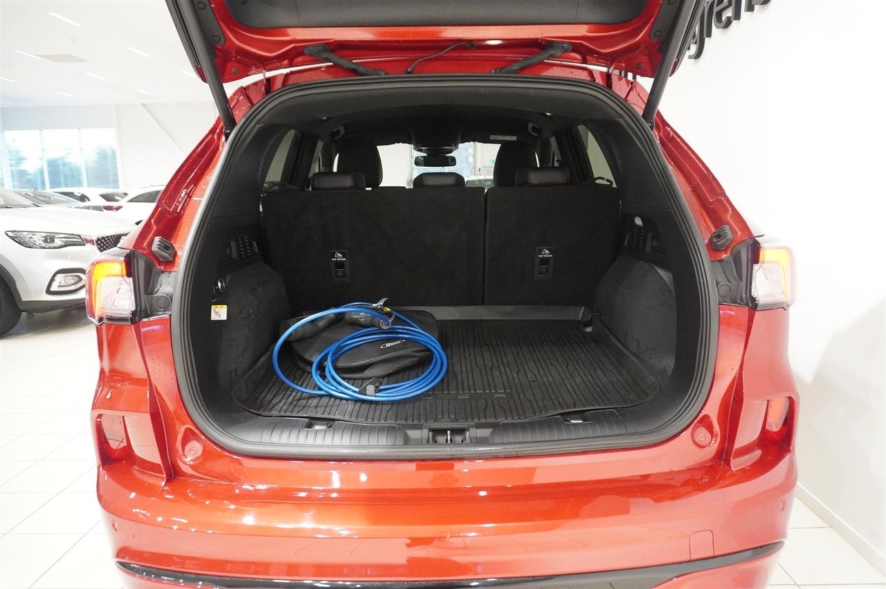 Ford Kuga 2.5 Plugin-Hybrid 2022, bild 5/10