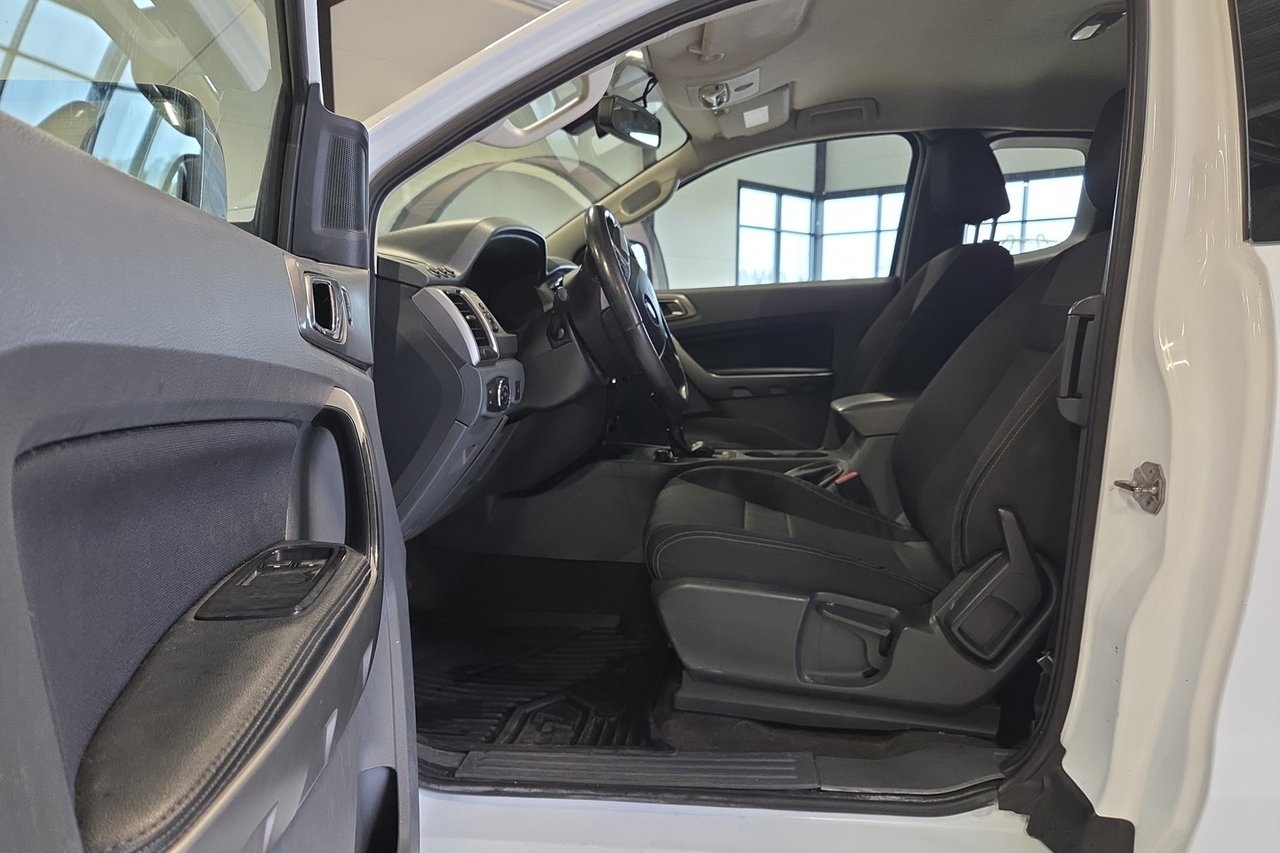 Ford Ranger 2.2 TDCi 2018, bild 7/10