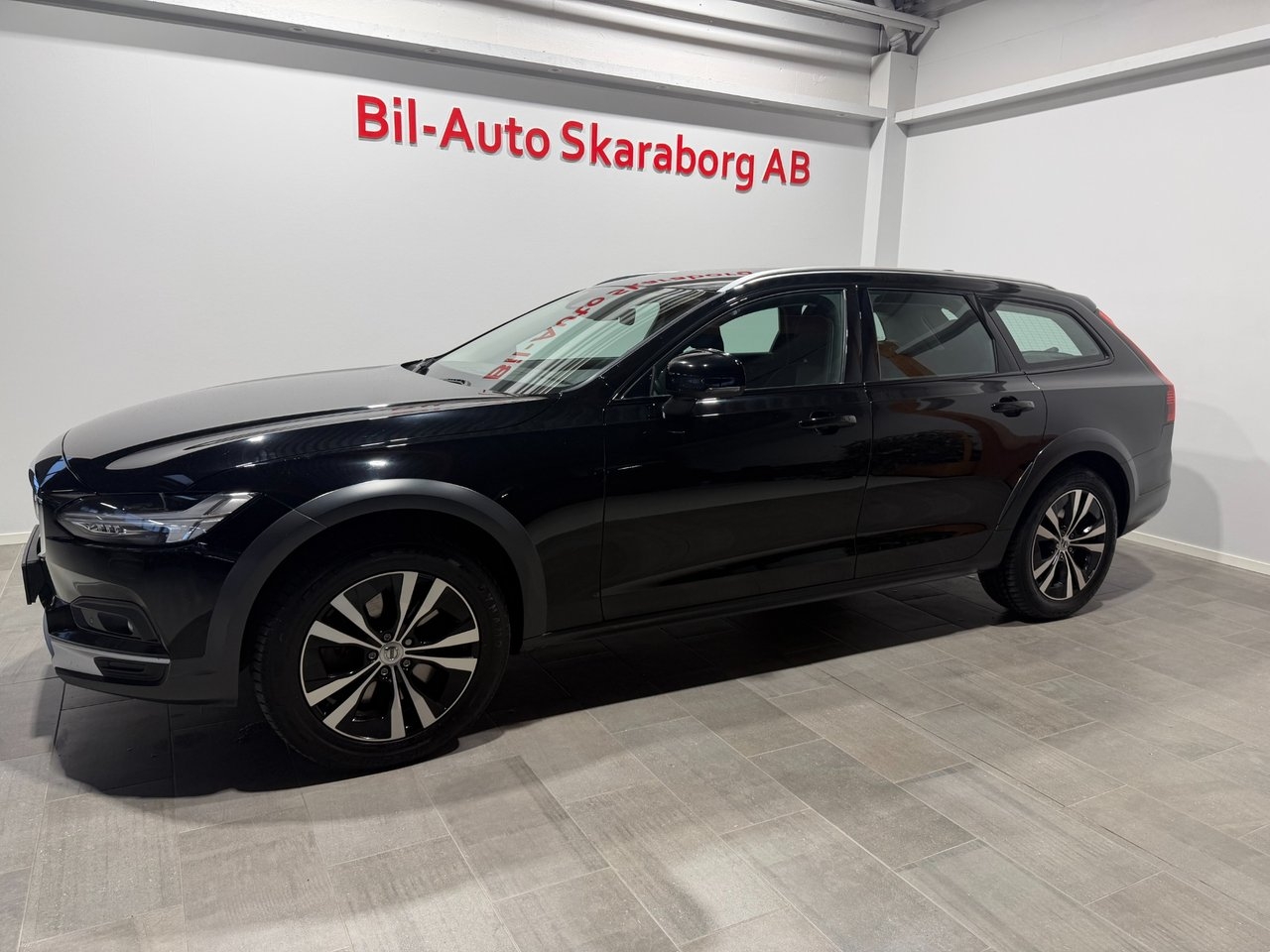 Volvo V90 Cross Country B4 Diesel 2021, bild 3/10