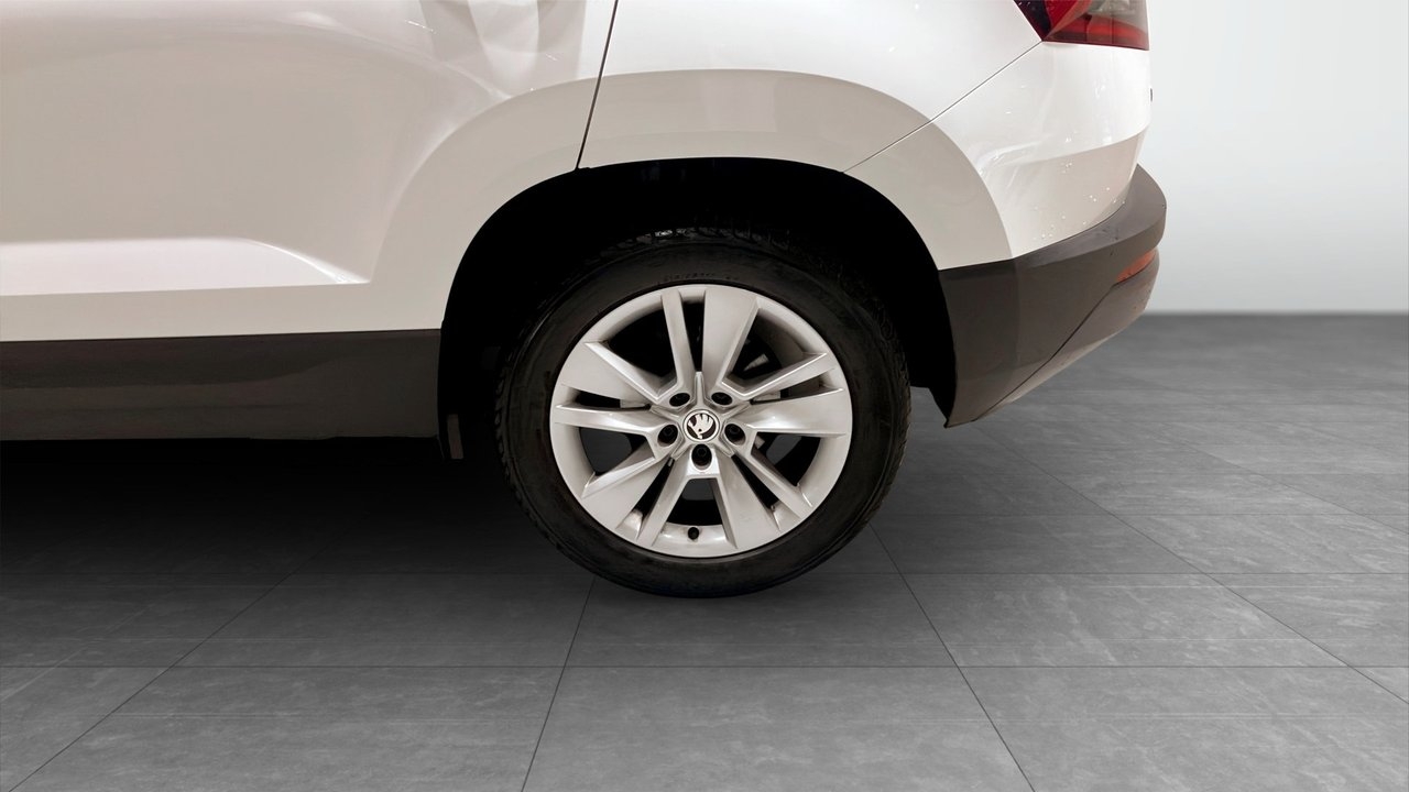 Skoda Karoq 1.0 TSI Ambition 2020, kuva 6/10