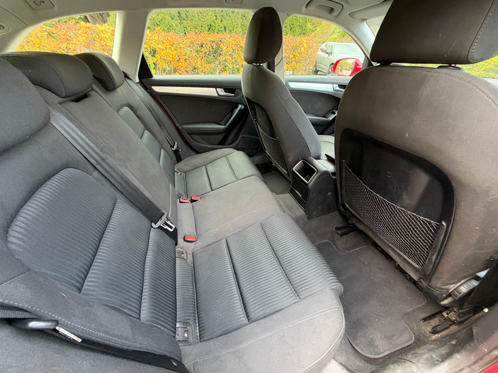 Audi A4 2.0 TDI 2010, bild 5/6