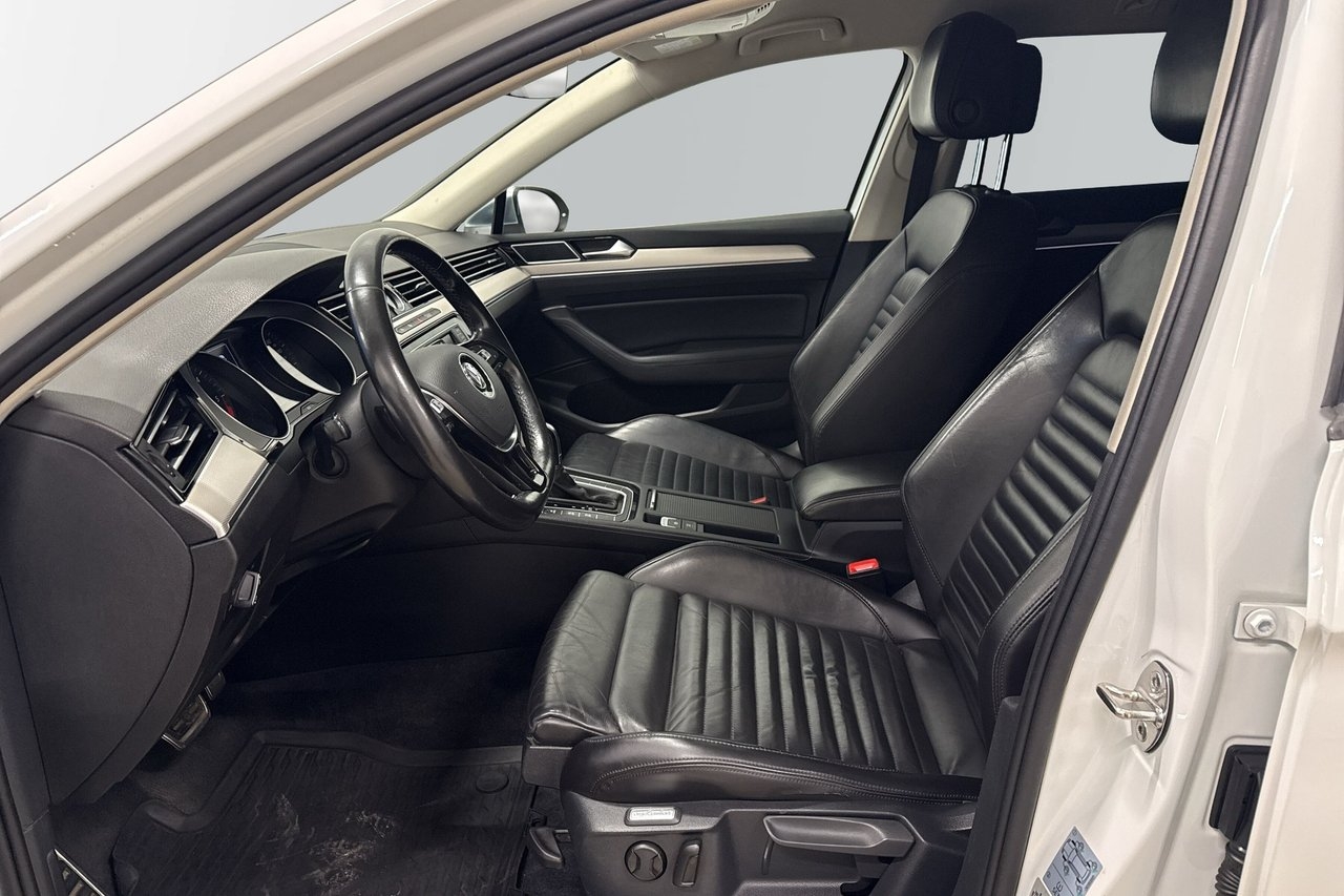 Volkswagen Passat Alltrack 2.0 TDI SCR 2016, bild 5/6