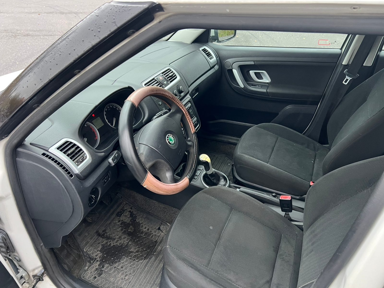 Skoda Fabia 2009, bild 5/5