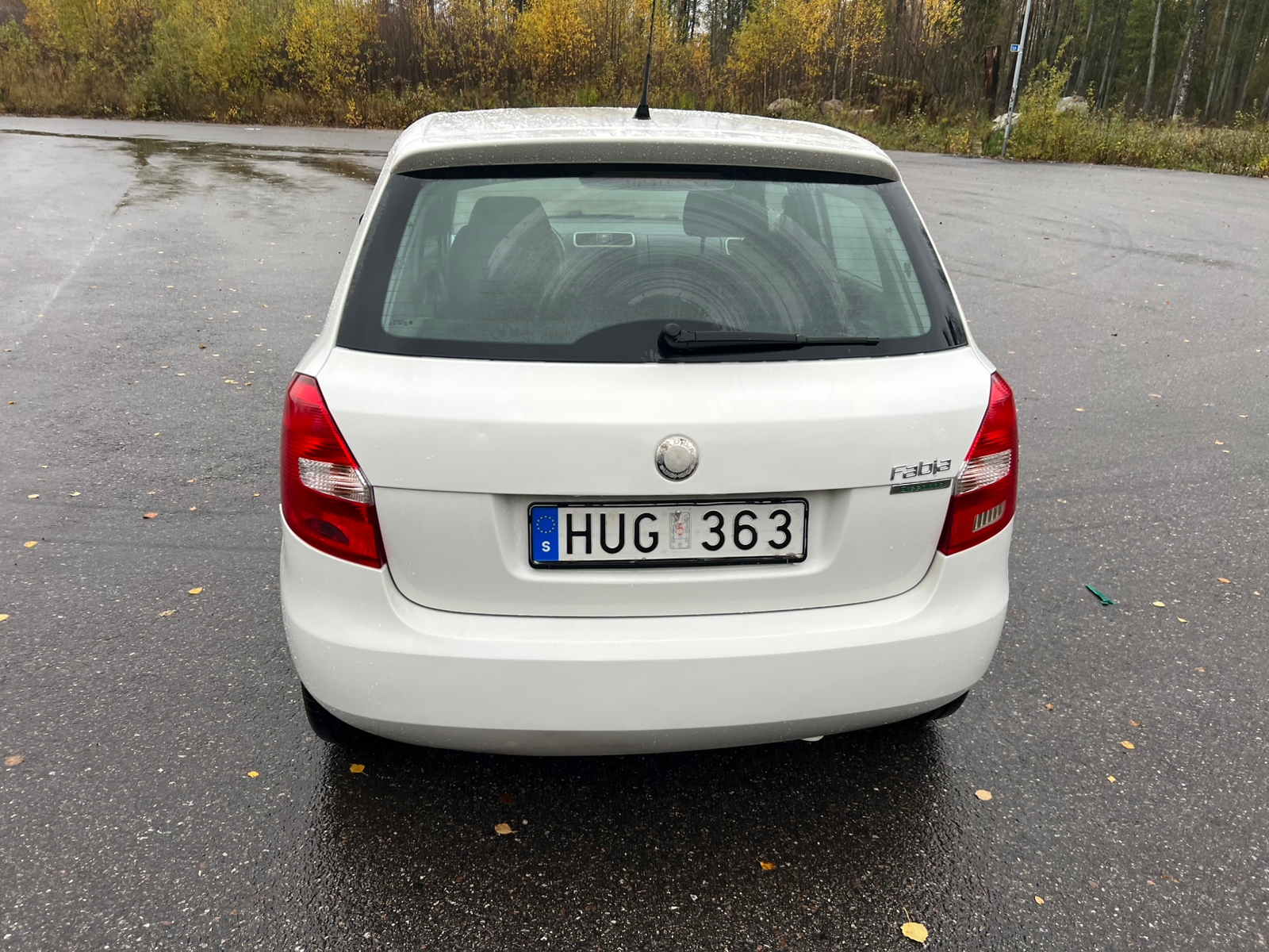 Skoda Fabia 2009, bild 4/5