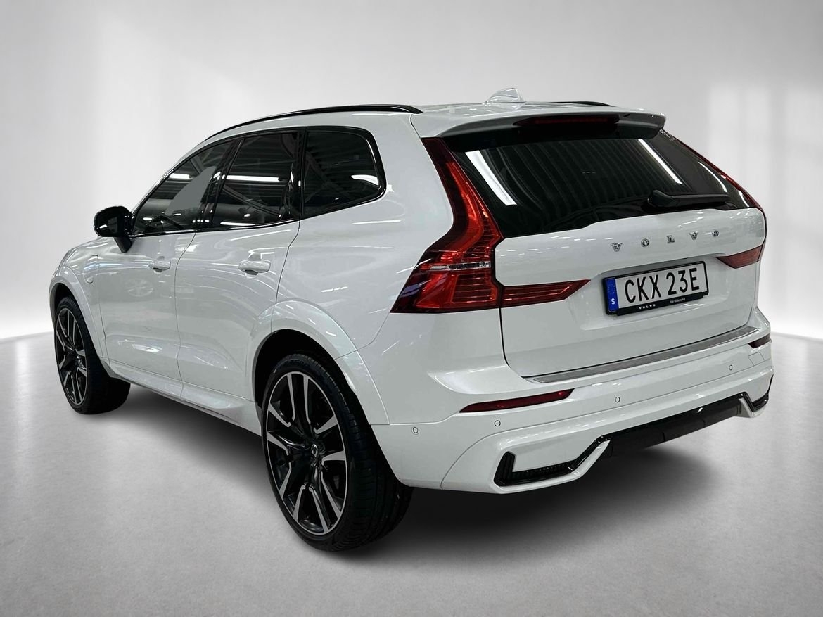 Volvo XC60 T8 Dark 2024, bild 2/10