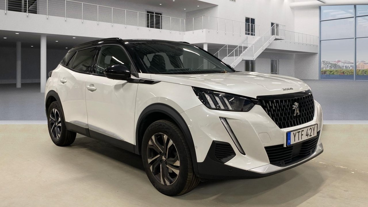 Peugeot 2008 1.2 PureTech 130 GT 2023, bild 2/10