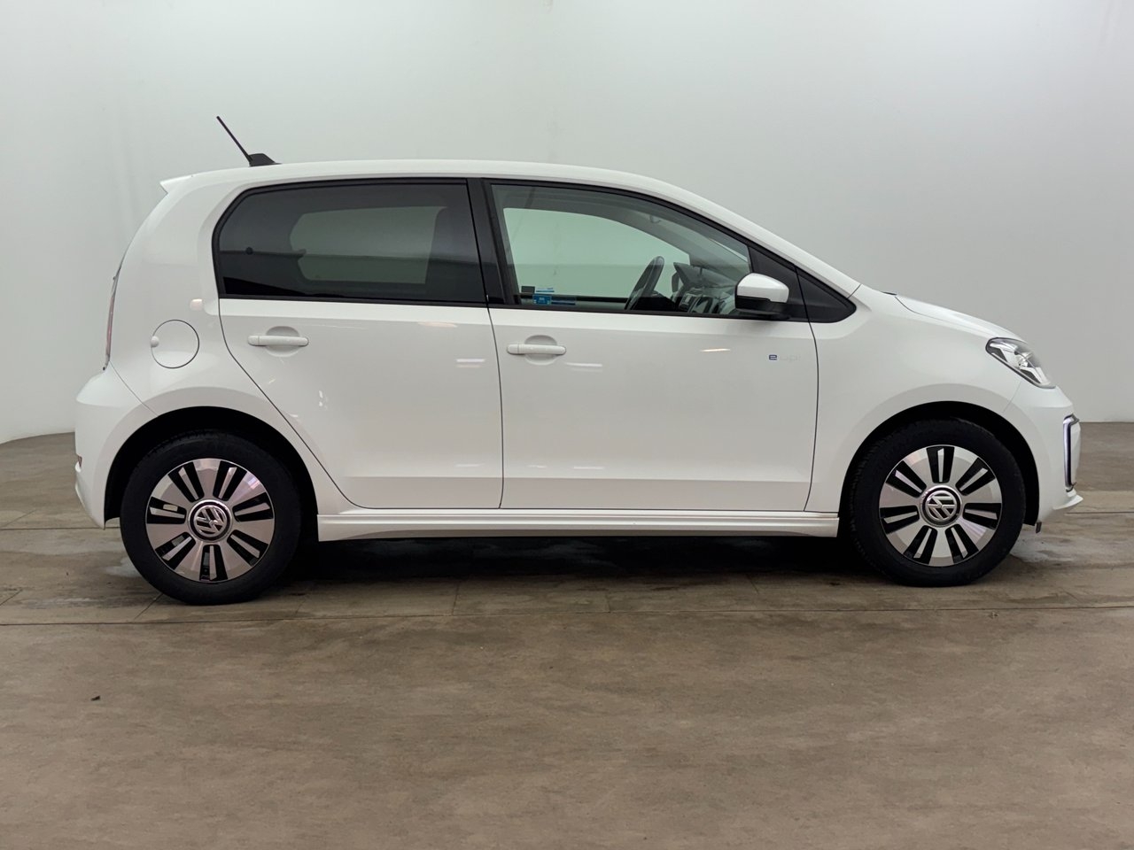 Volkswagen e-Up! 2019, bild 7/10