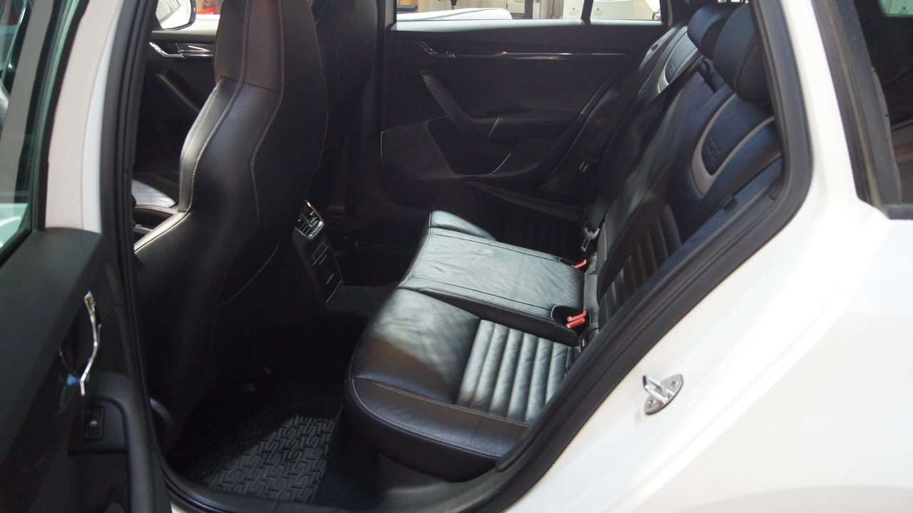 Skoda Octavia 2016, bild 6/10
