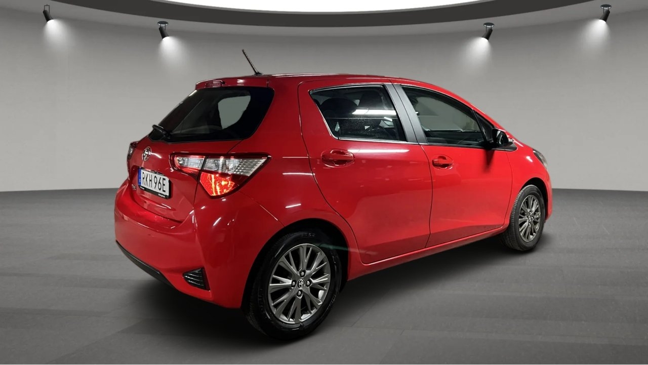 Toyota Yaris Active 2019, bild 3/8