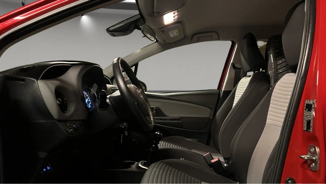 Toyota Yaris Active 2019, bild 5/8