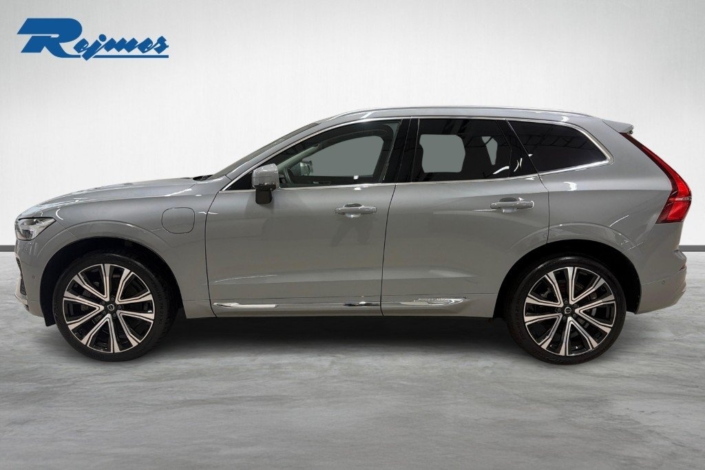 Volvo XC60 Plus Bright 2024, photo 3/10