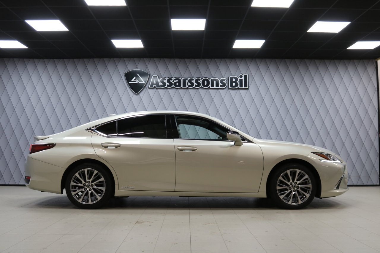 Lexus ES 300h Executive 2020, bild 4/10