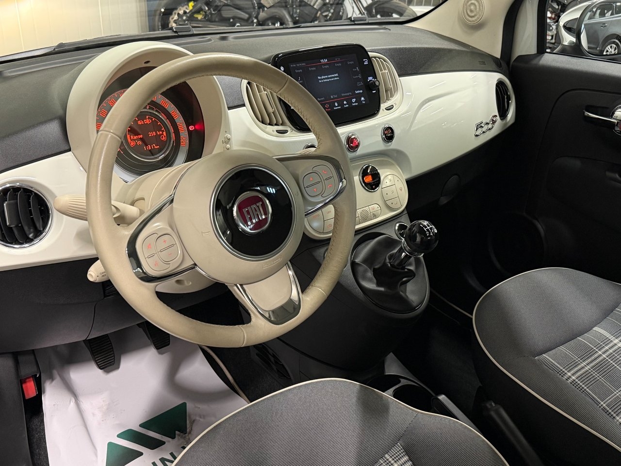 Fiat 500C 1.2 8V Lounge 2018, bild 6/10