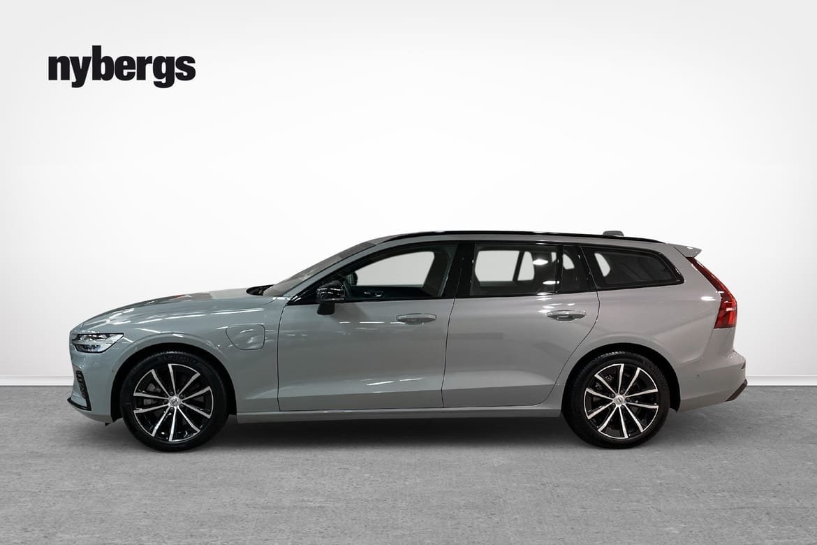 Volvo V60 T6 Plus Dark 2025, bild 2/17