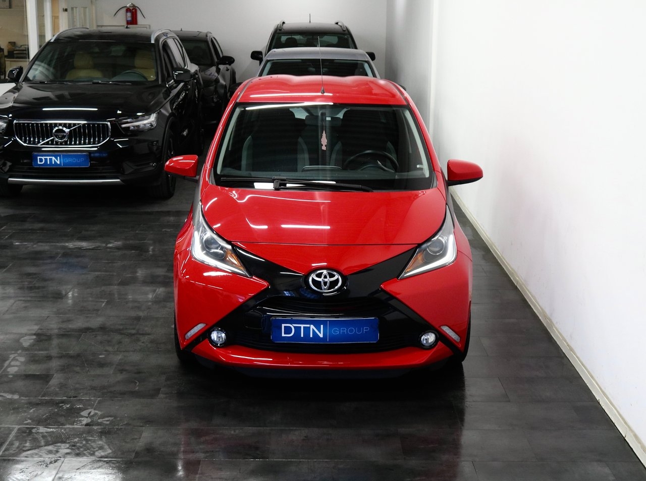 Toyota Aygo 1.0 X-Play X-Shift 2015, kuva 6/10