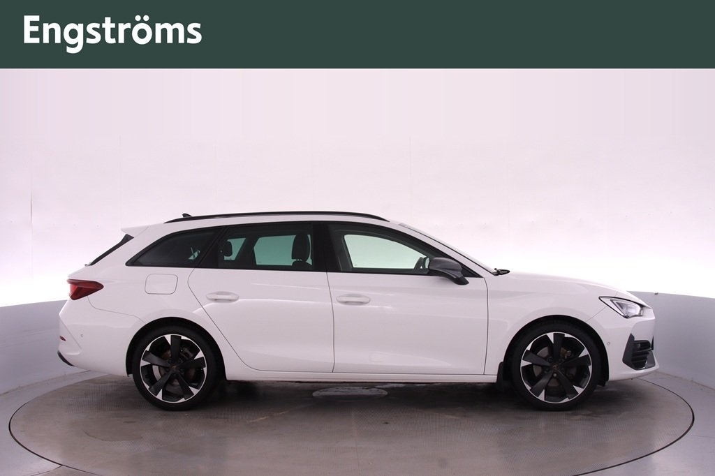 Cupra Leon 1.5 eTSI 2024, bild 2/10