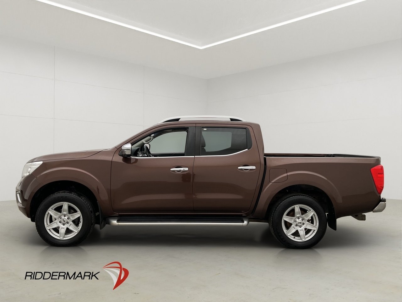 Nissan Navara 2.3 dCi Tekna 360° 2018, bild 6/10
