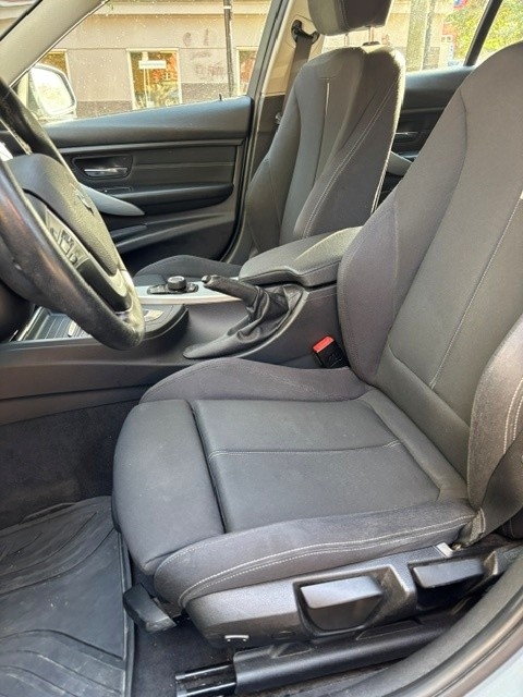BMW 320d 2014, bild 4/8