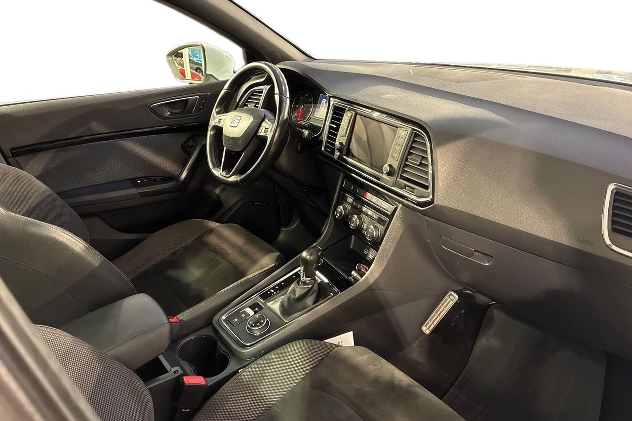 Seat Ateca 2.0 TDI Xcellence 2017, kuva 10/10