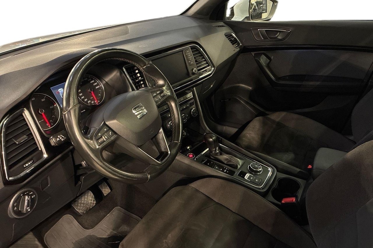 Seat Ateca 2.0 TDI Xcellence 2017, kuva 9/10