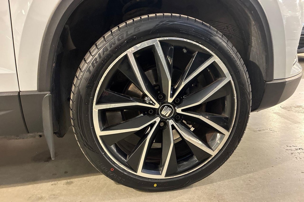 Seat Ateca 2.0 TDI Xcellence 2017, bild 4/10