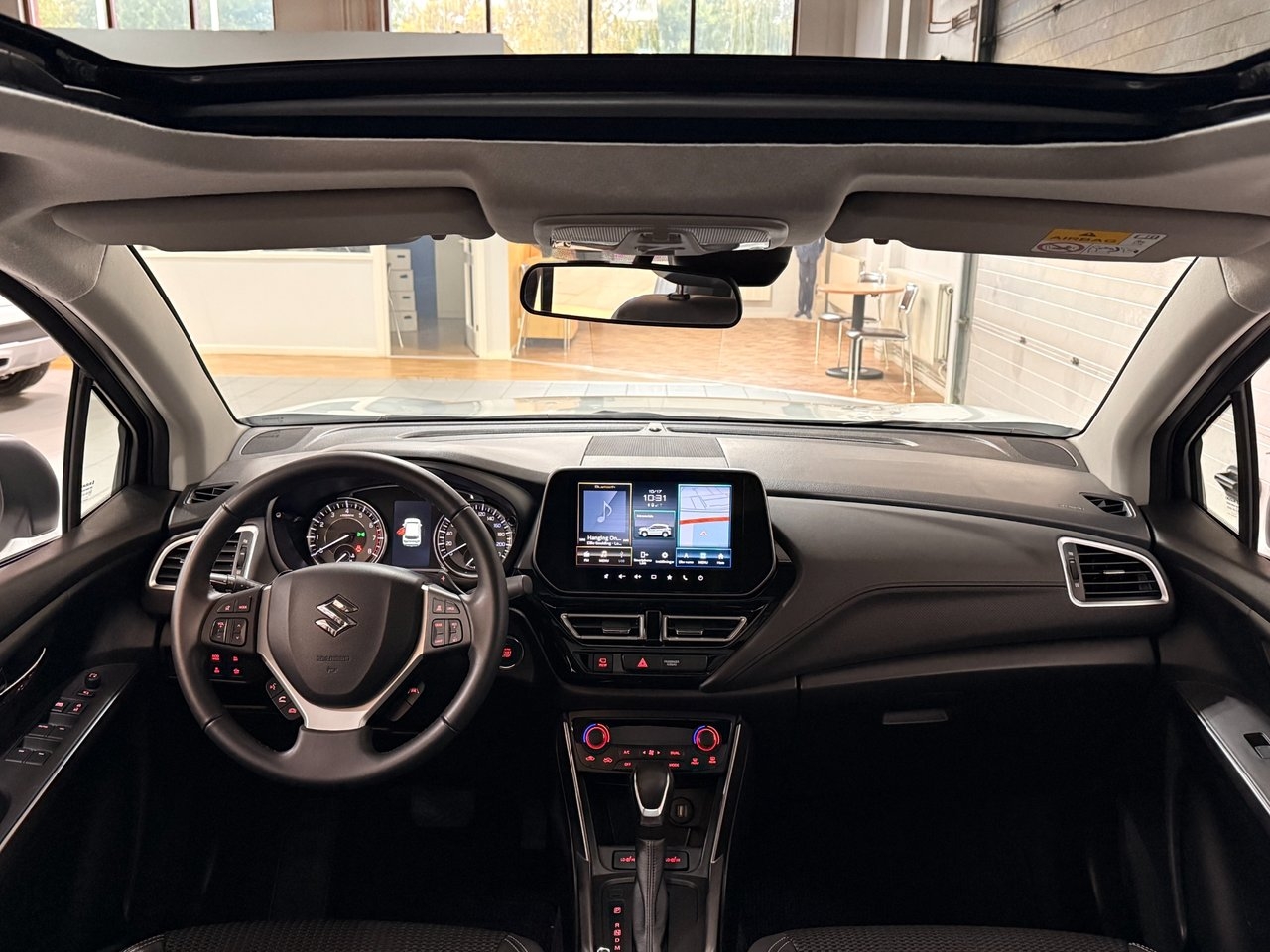 Suzuki S-Cross 1.5 Dualjet Hybrid 2023, bild 7/7