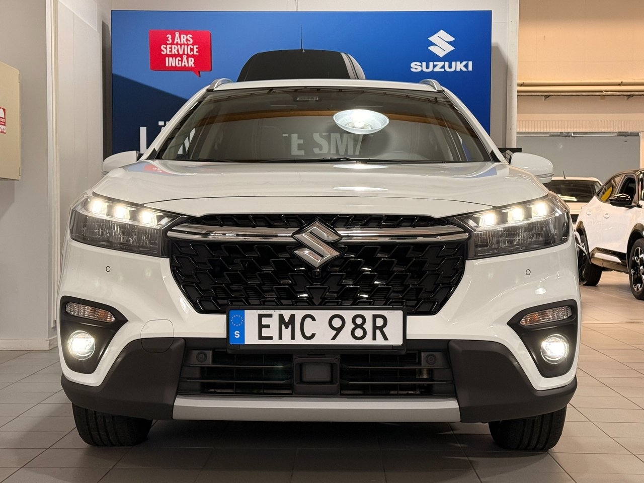 Suzuki S-Cross 1.5 Dualjet Hybrid 2023, bild 2/7