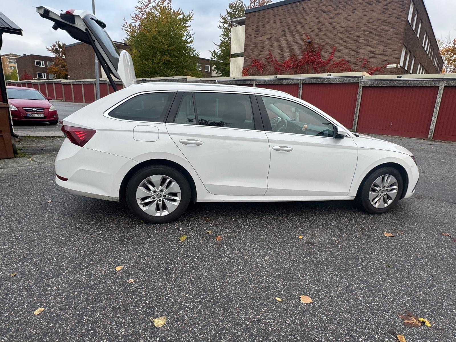 Skoda Octavia 2.0 TDI SCR 2022, bild 5/7