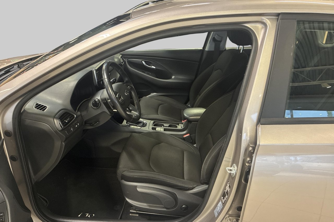 Hyundai i30 1.4 T-GDI Launch Edition 2018, bild 7/10