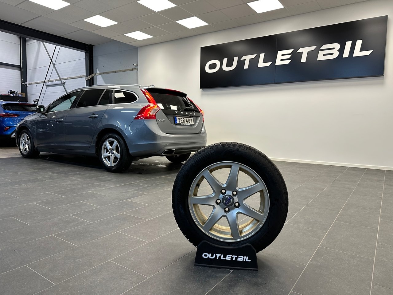 Volvo V60 D4 Summum Business Edition 2017, bild 7/10